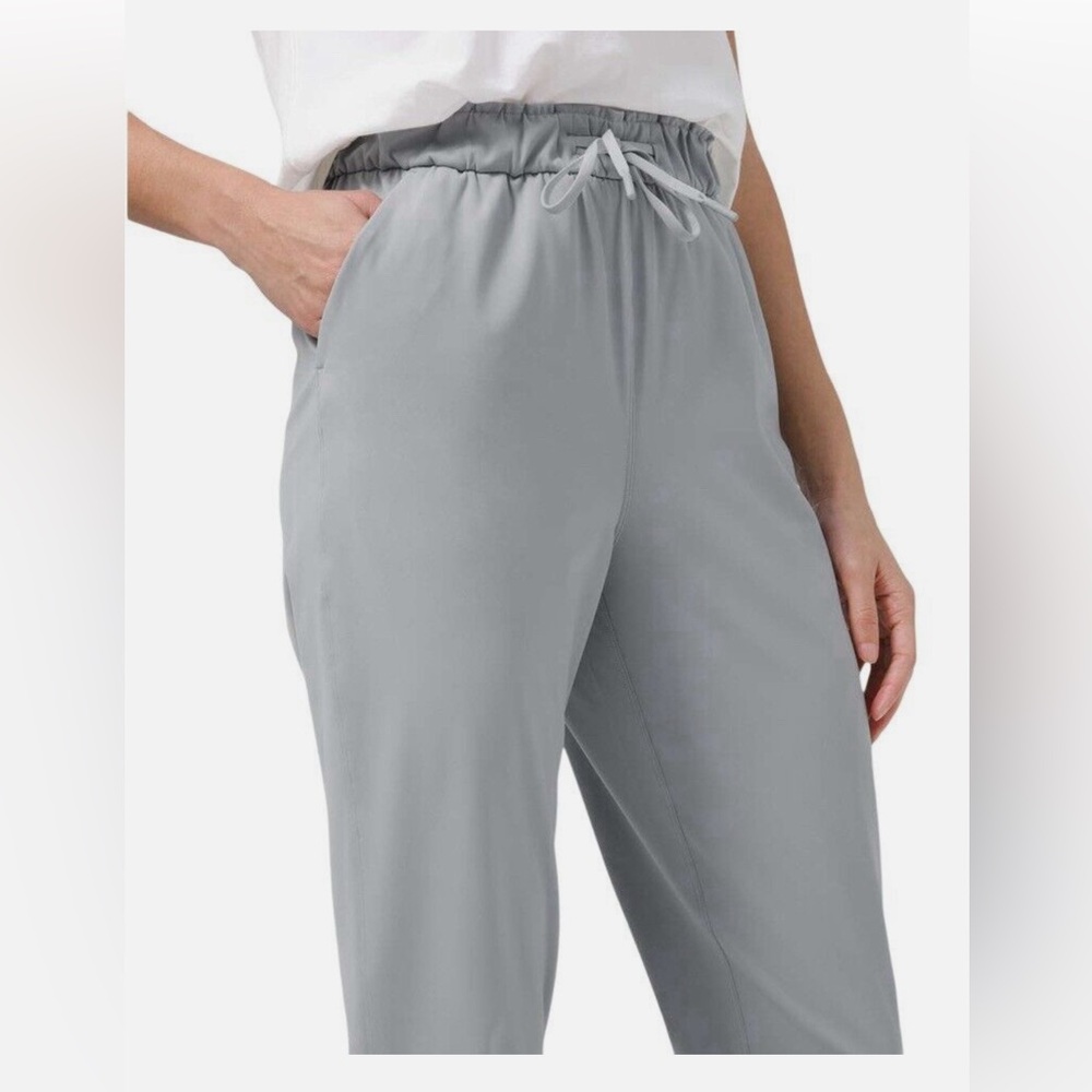 Women's Lululemon Keep Moving Pant 7/8 High-Rise Rhino Grey